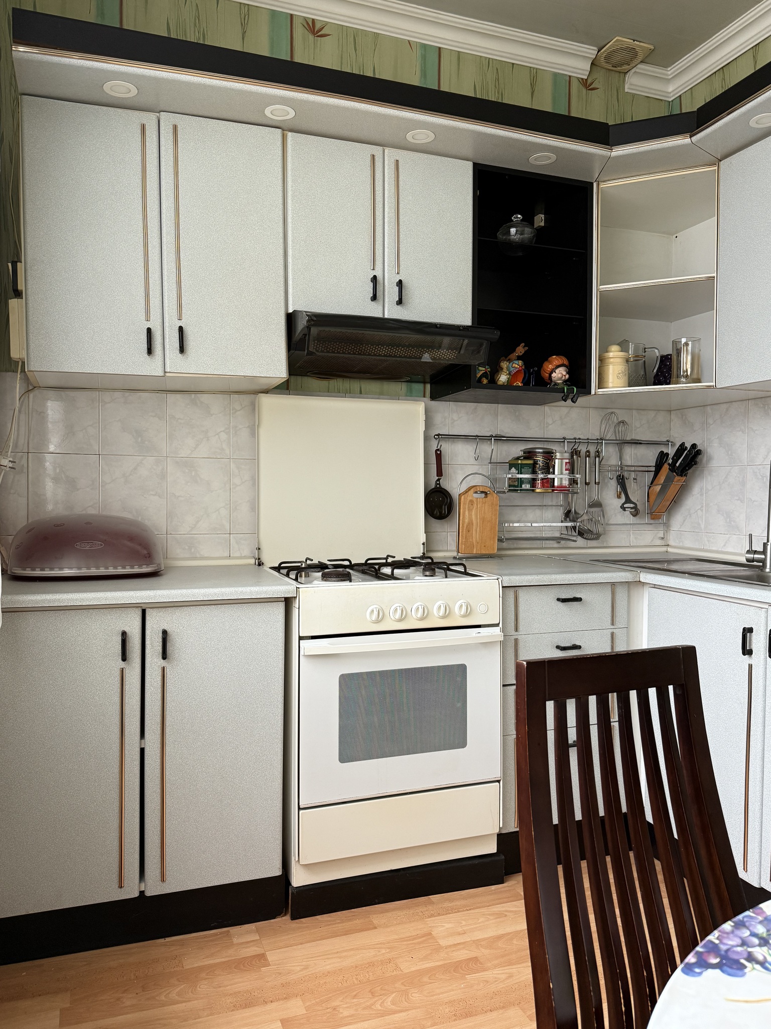 Аренда 2-комнатной квартиры 56 м², Леонида Жаботинского ул., 33/6