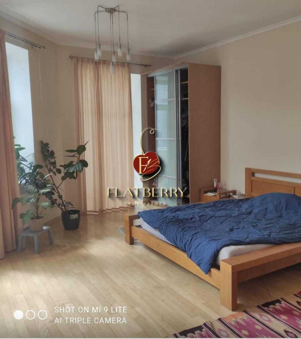 Продажа 3-комнатной квартиры 100 м², Лютеранская ул., 27/29