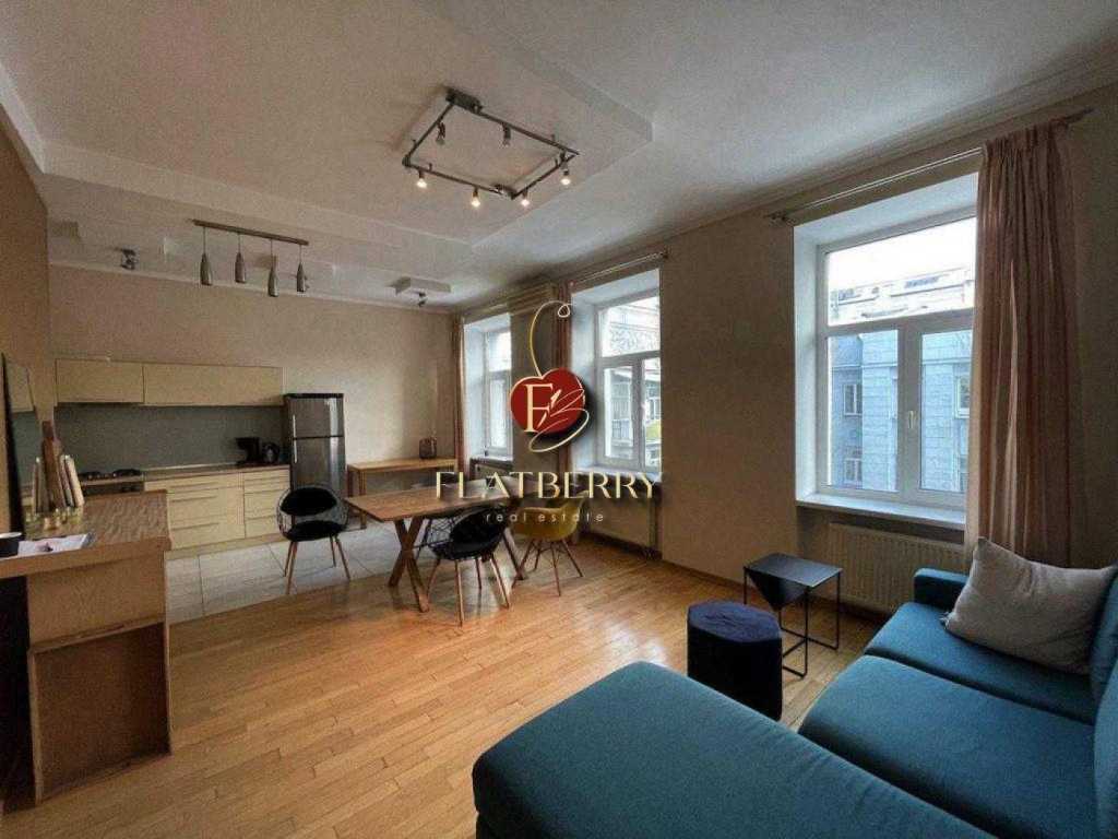 Продажа 3-комнатной квартиры 100 м², Лютеранская ул., 27/29