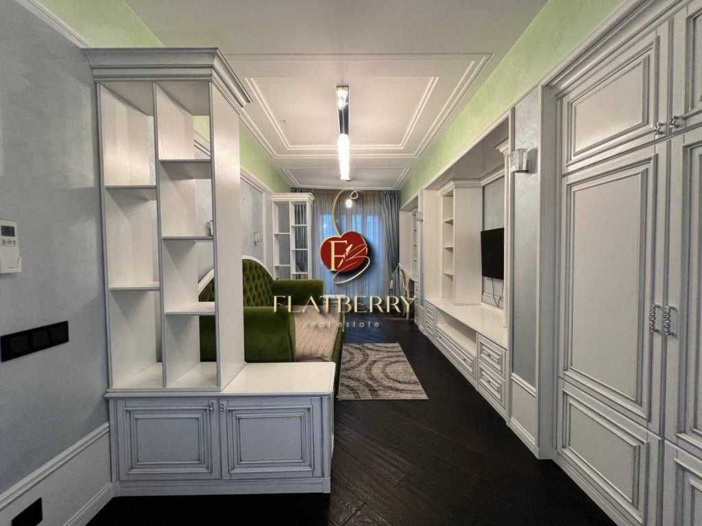 Продажа 5-комнатной квартиры 355 м², Срибнокильская ул., 12