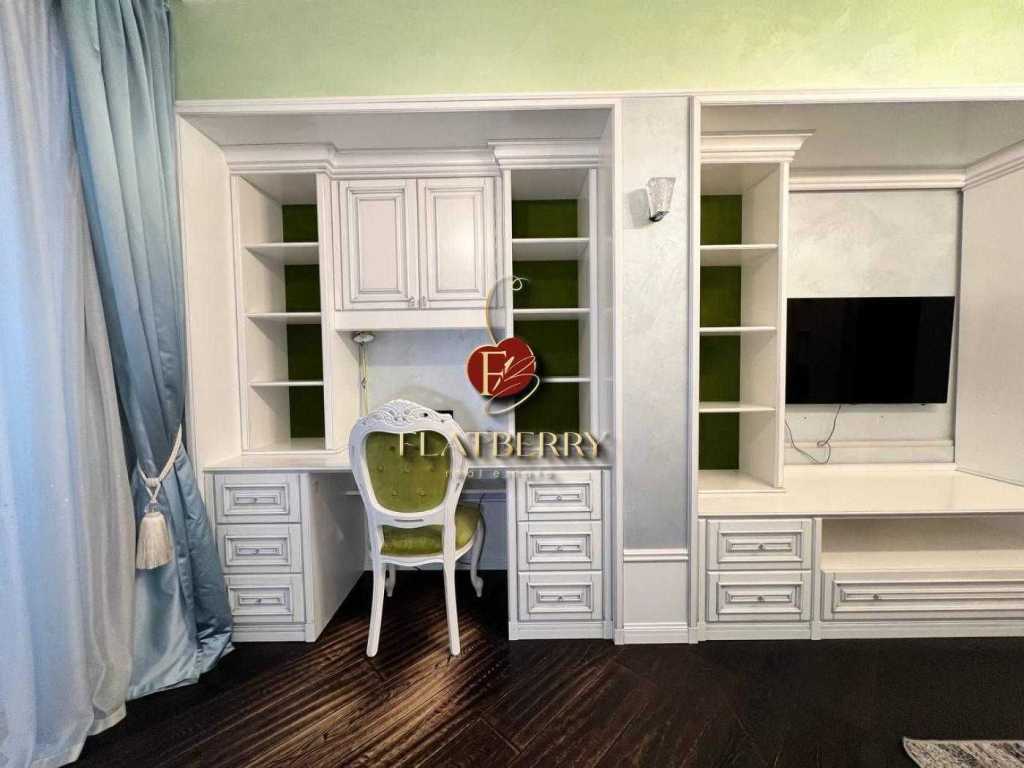 Продажа 5-комнатной квартиры 355 м², Срибнокильская ул., 12