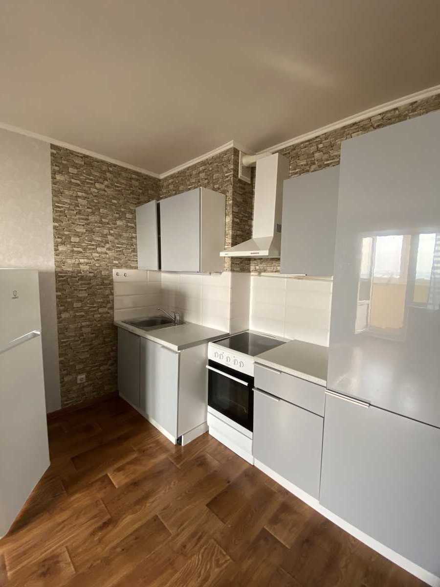 Продаж 1-кімнатної квартири 49 м², Кургузова вул., 1Б