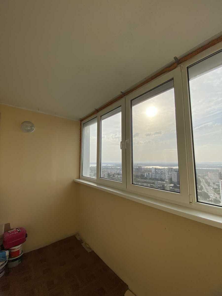 Продаж 1-кімнатної квартири 49 м², Кургузова вул., 1Б