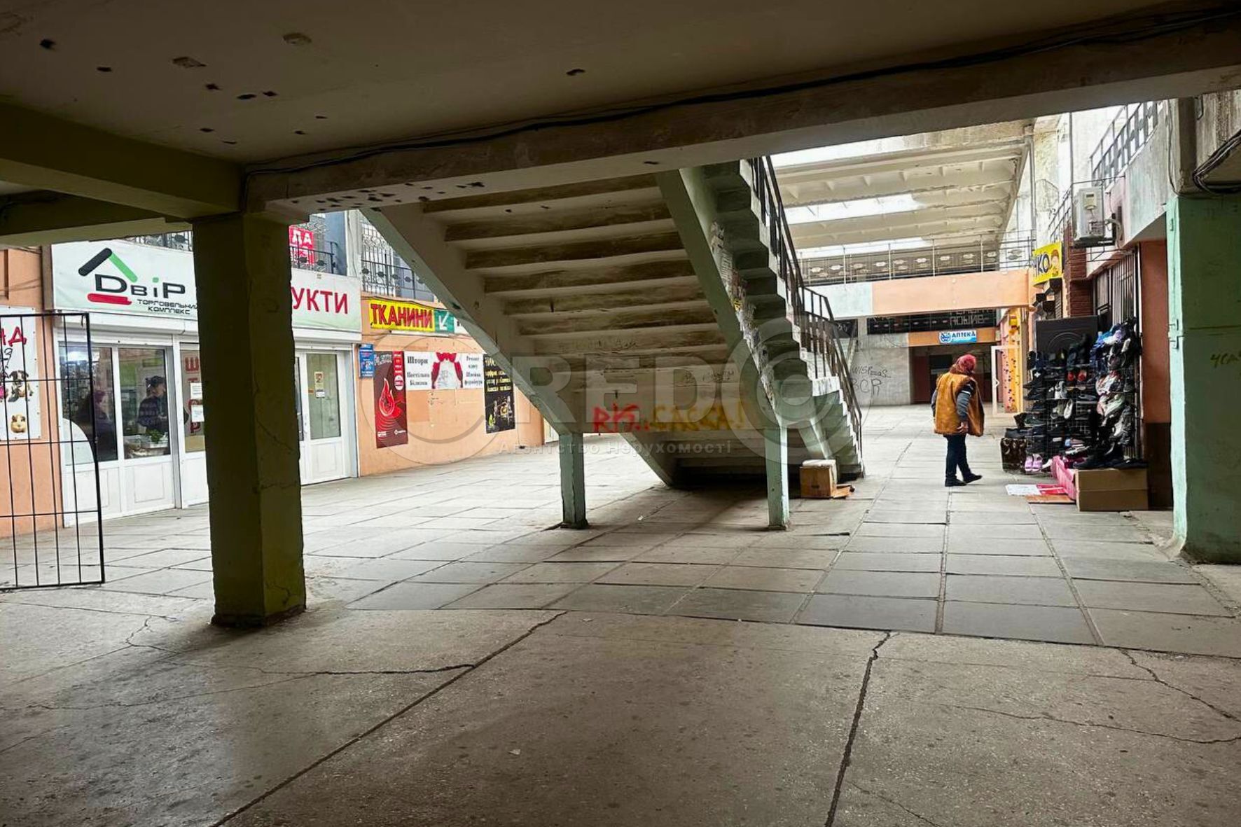 Продажа магазина 31.9 м², Солнечный мркн. ул.