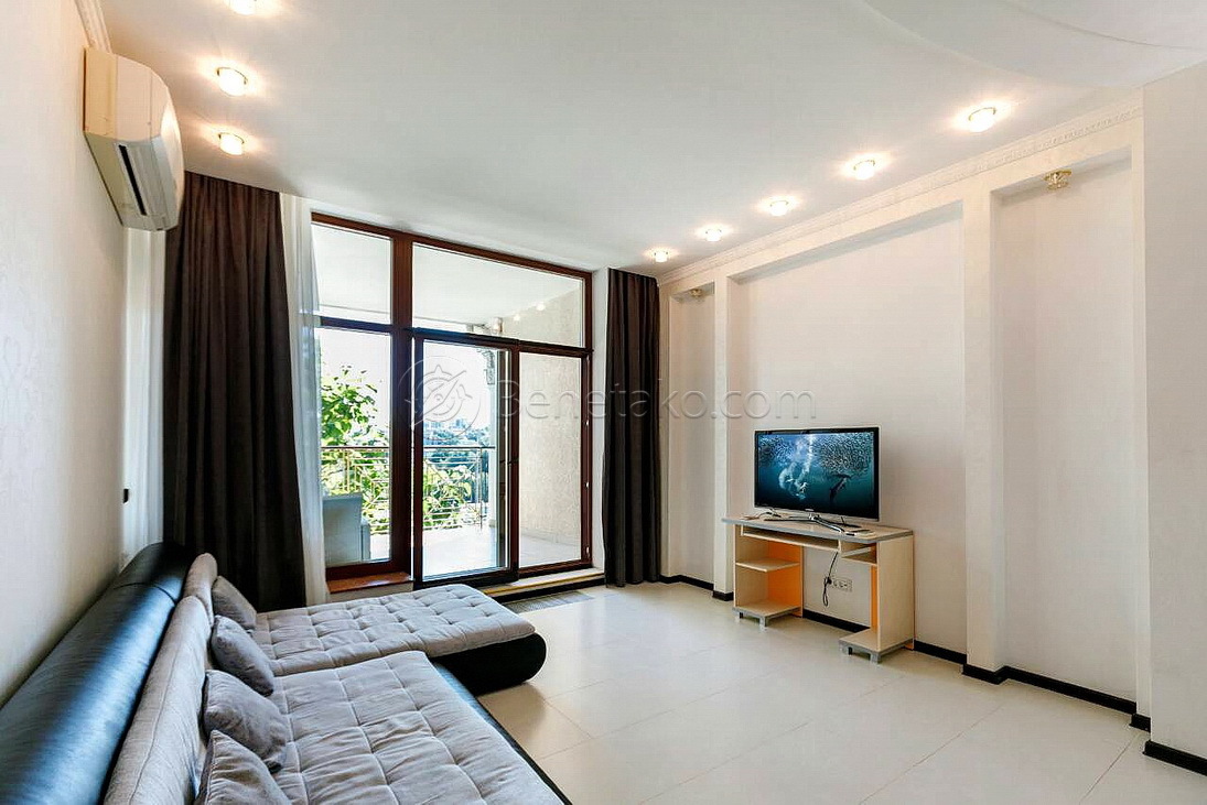 Аренда 3-комнатной квартиры 130 м², Гагаринское Плато ул., 5/3