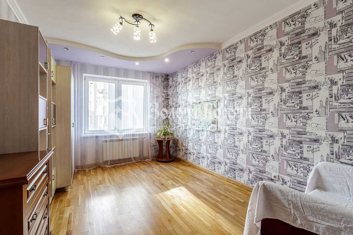 Продажа 3-комнатной квартиры 105.4 м², Пономарева ул., 26/1