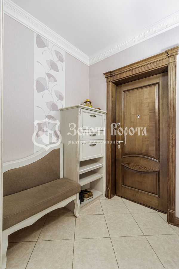 Продажа 3-комнатной квартиры 105.4 м², Пономарева ул., 26/1