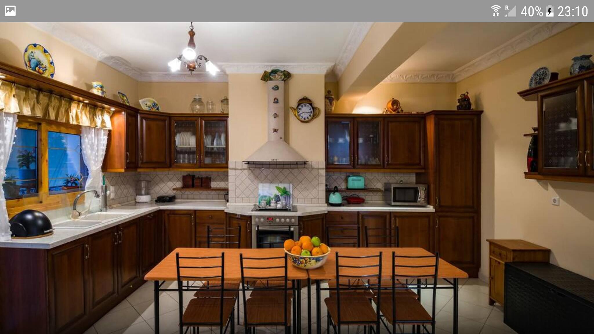 Продажа виллы 400 м², Киевская ул., 5