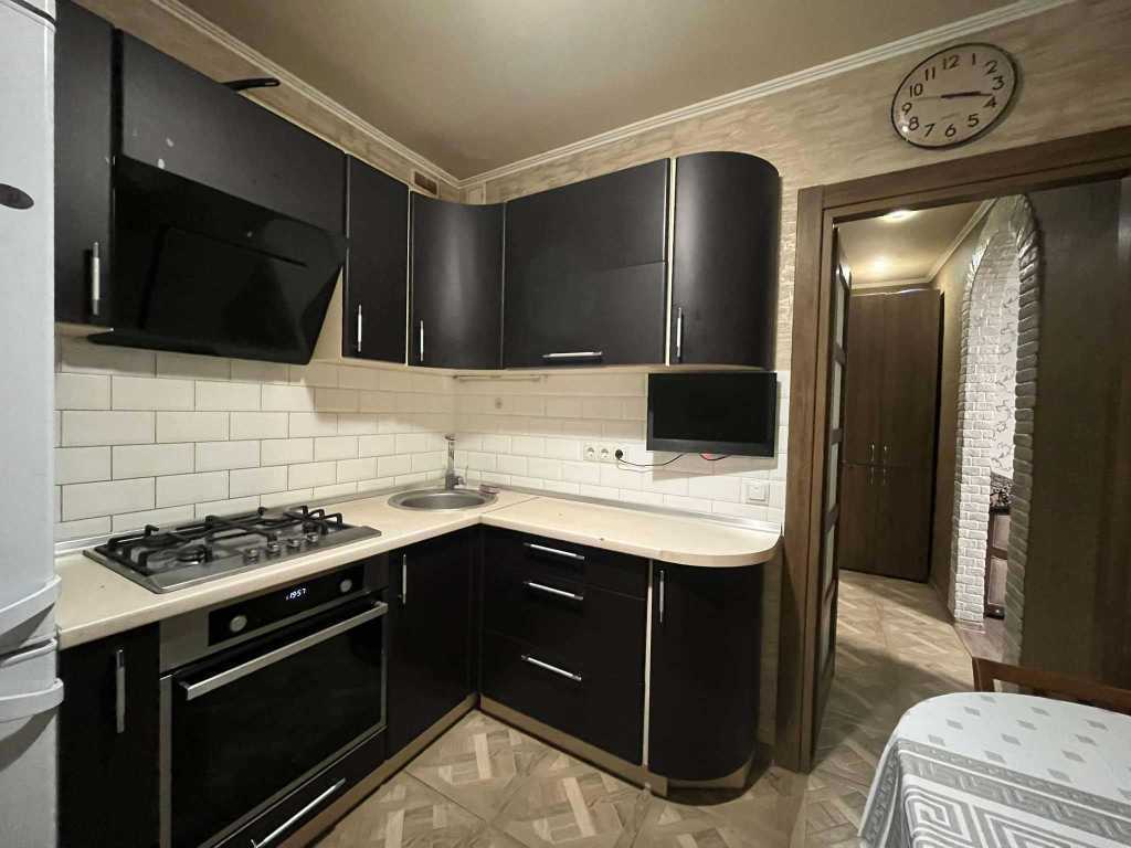 Продажа 3-комнатной квартиры 56 м², Малая Гончаровская ул., 1/24