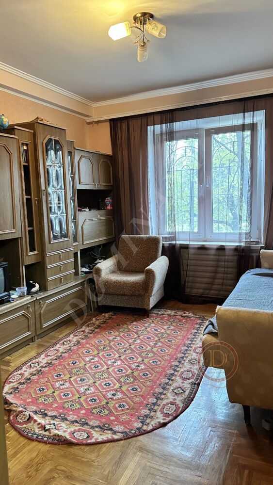 Продажа 3-комнатной квартиры 69 м², Юбилейный просп., 22