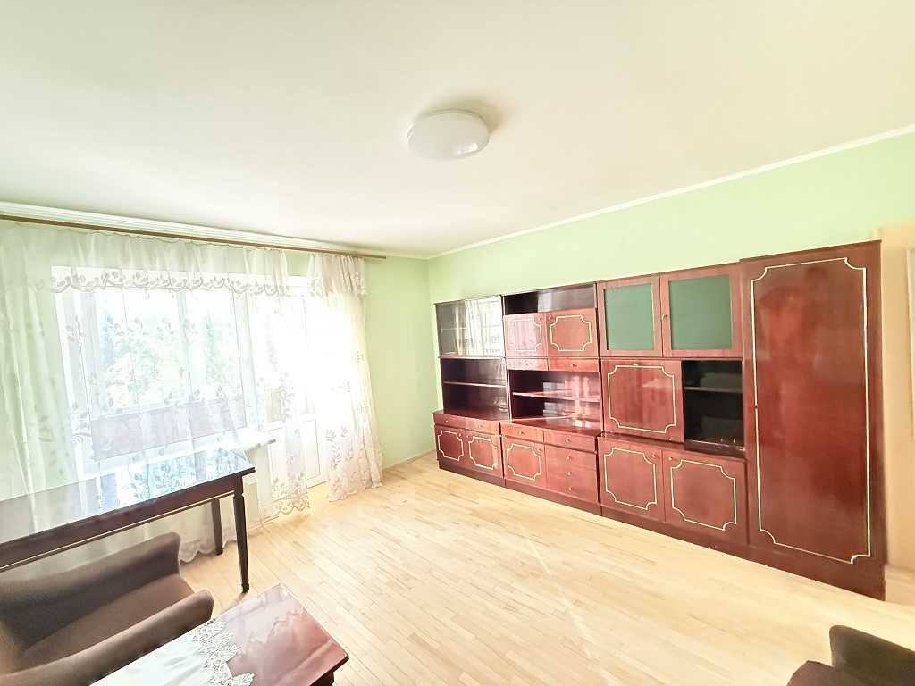 Продажа 3-комнатной квартиры 80 м², Сержа Лифаря ул., 11А