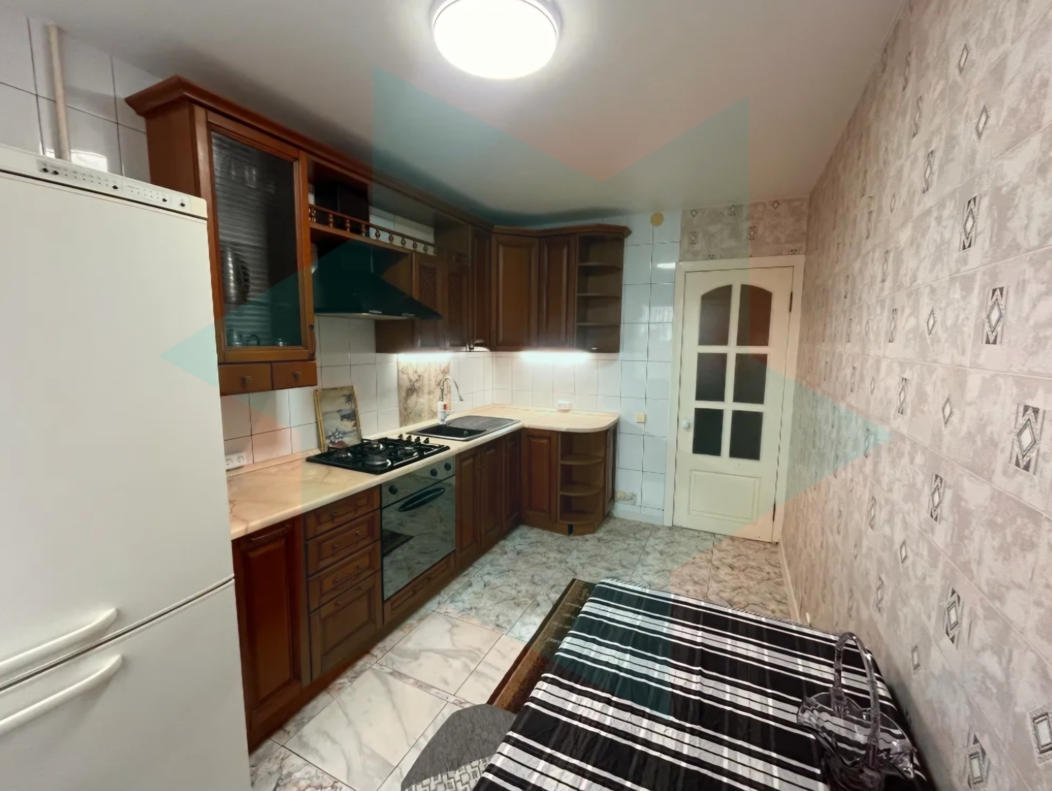 Аренда 3-комнатной квартиры 65 м², Телевизионная ул.