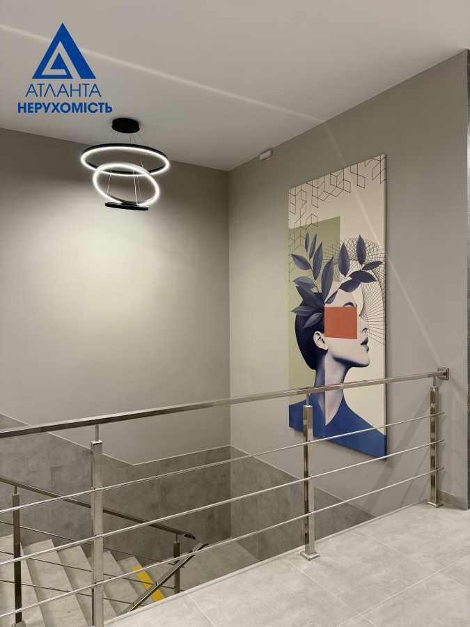 Продажа 2-комнатной квартиры 68.8 м², Возрождения просп., 32