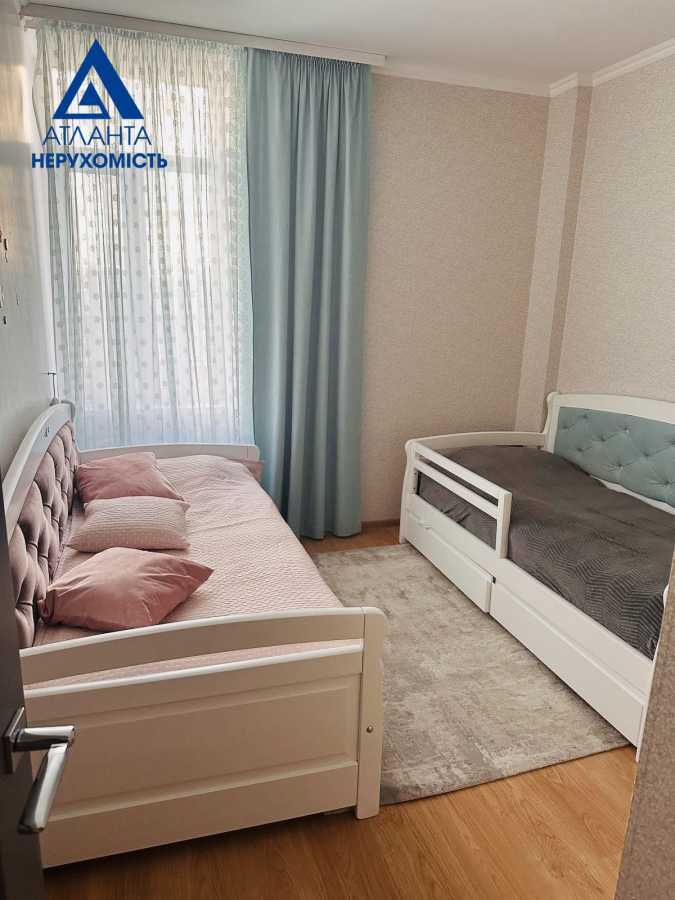 Продажа 3-комнатной квартиры 88 м², Максима Кривоноса ул., 23