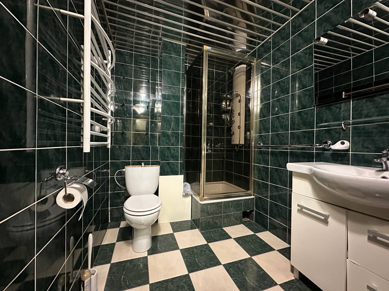 Оренда 5-кімнатної квартири 154 м², Старокозацька вул.