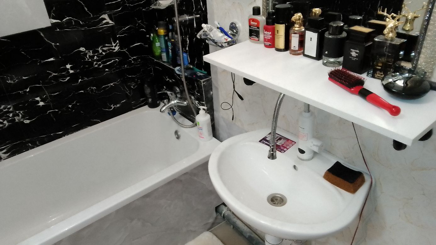 Продаж 1-кімнатної квартири 51 м², Моторний пров., 11а