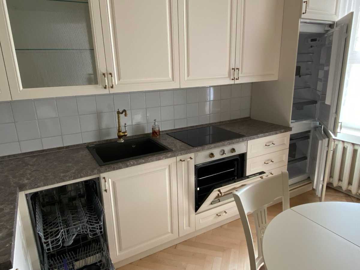 Аренда 3-комнатной квартиры 100 м², Леси Украинки бул., 21Б