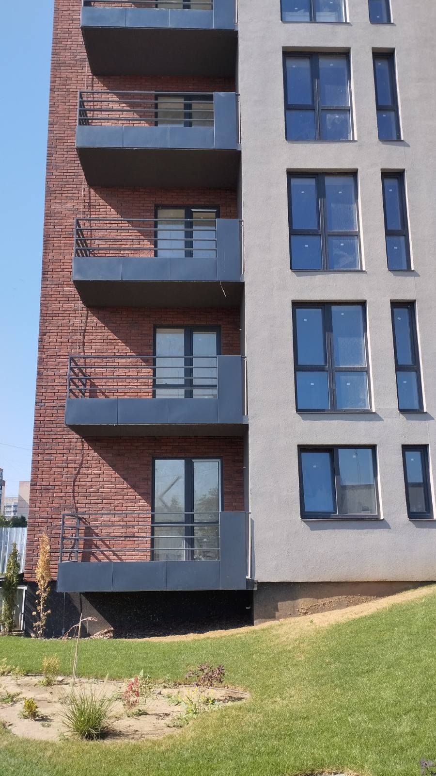 Продаж 2-кімнатної квартири 57 м², Тиводара Легоцького вул., 64б