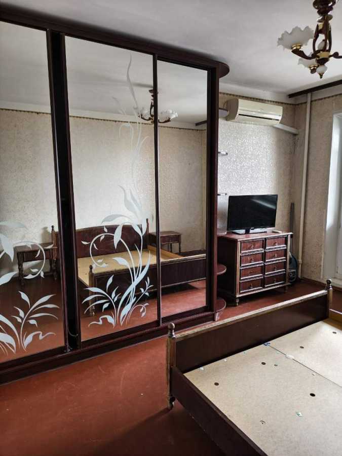 Аренда 3-комнатной квартиры 77.5 м², Ларисы Руденко ул., 15/14