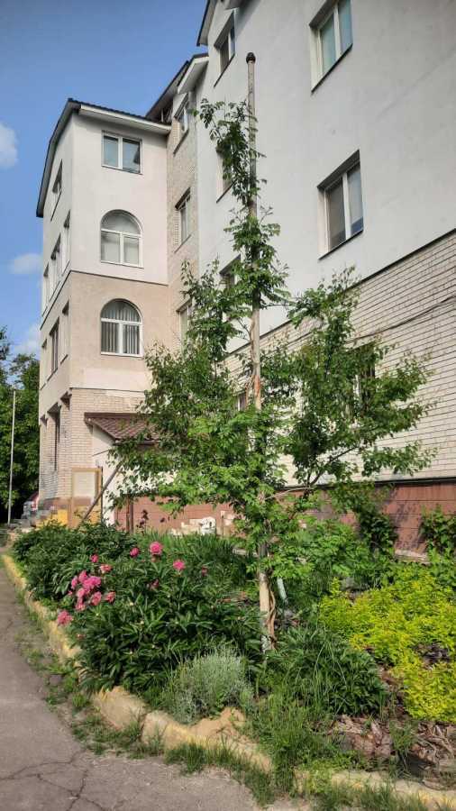 Продажа 2-комнатной квартиры 80 м², Свободи