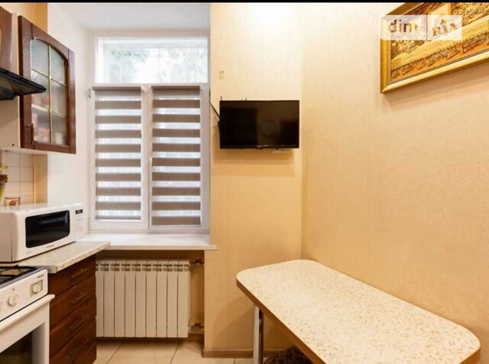 Оренда 2-кімнатної квартири 60 м², Старокиївська вул., 27