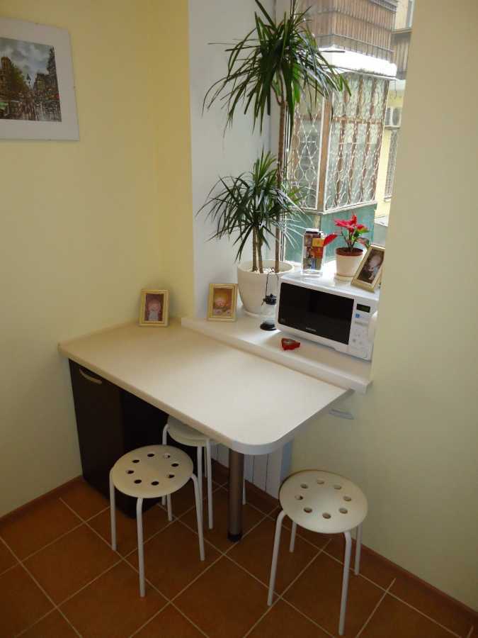 Оренда 1-кімнатної квартири 25 м², Мала Житомирська вул., 18