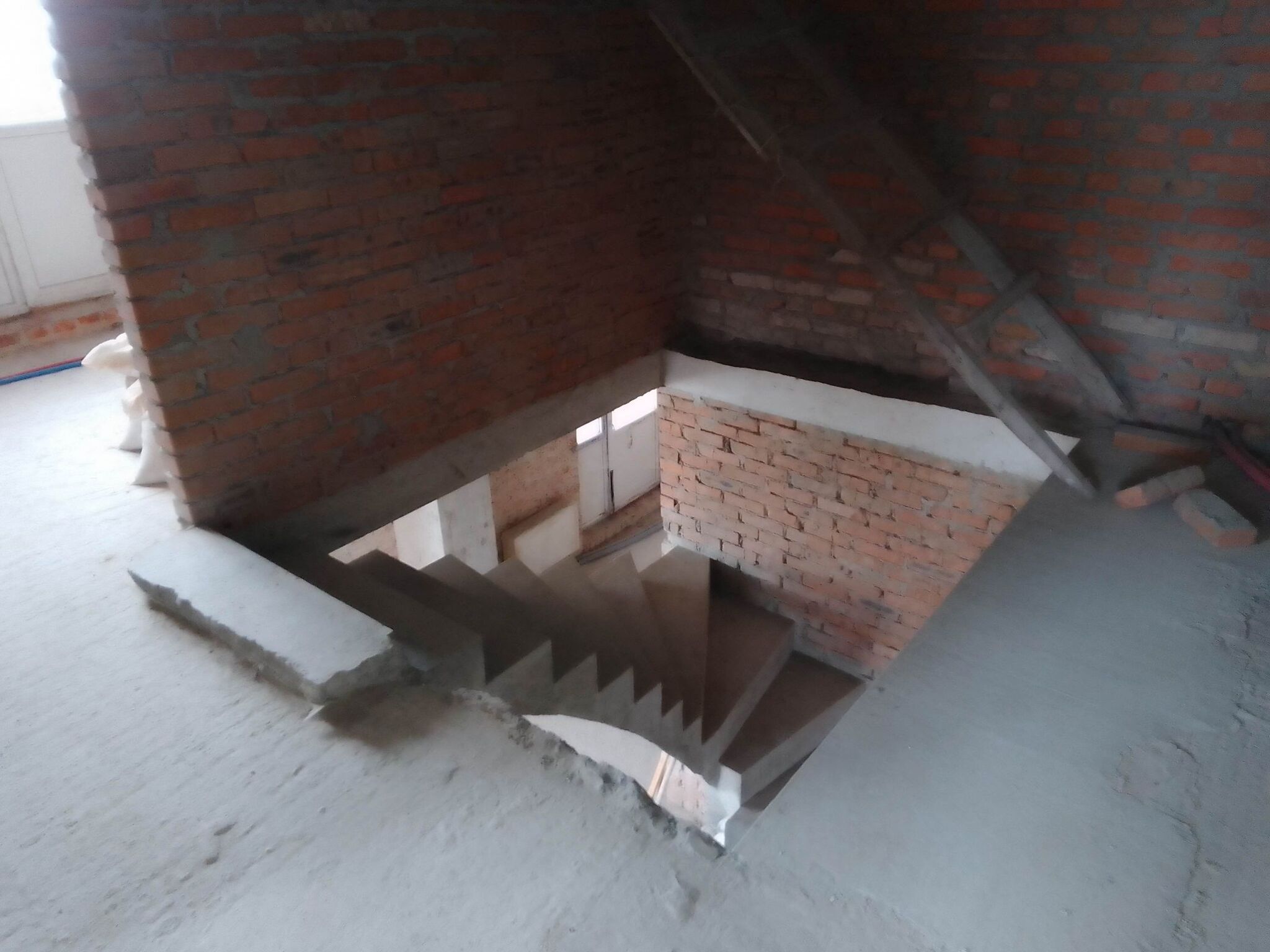 Продаж 2-рівневої квартири 134 м², Павла Тичини просп., 18Б