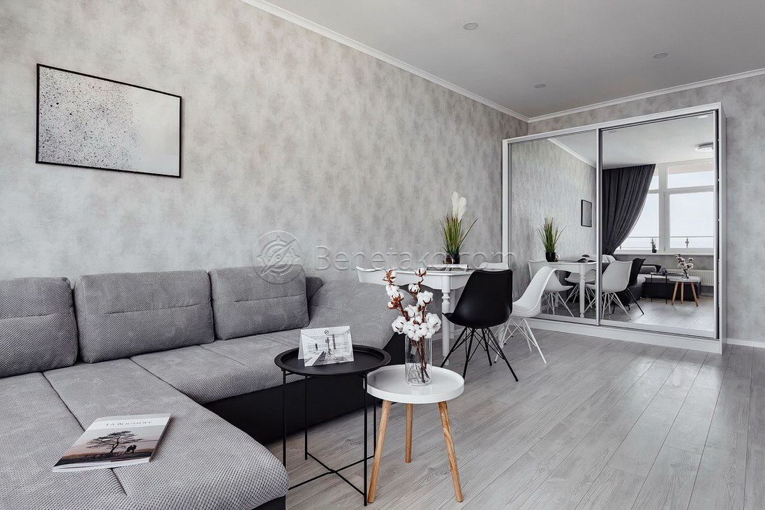 Аренда 2-комнатной квартиры 52 м², Каманина ул., 16А/2