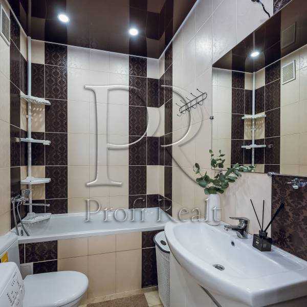 Продажа 1-комнатной квартиры 38 м², Зеленая ул., 16