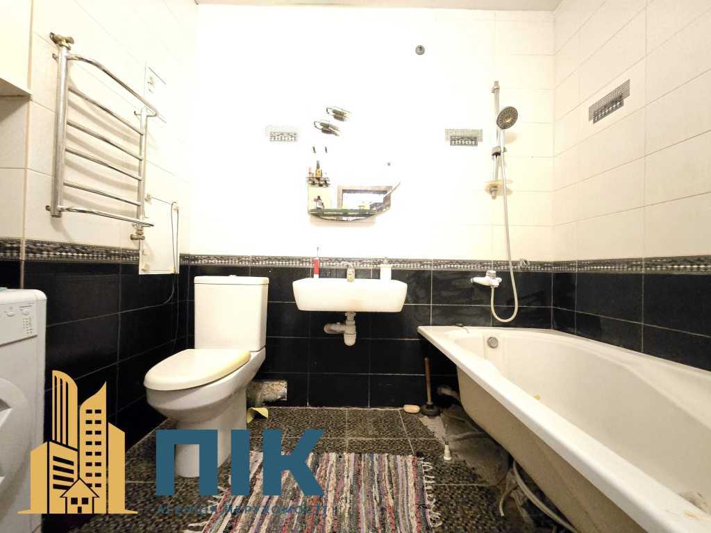 Продажа 3-комнатной квартиры 101 м², Степана Ковнира ул., Рудницкого, 3/7