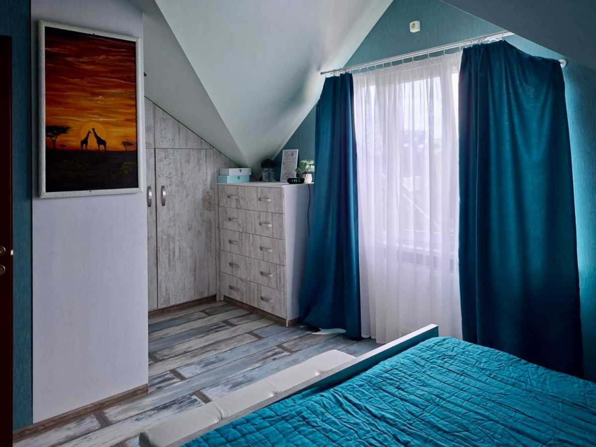 Продажа 3-комнатной квартиры 95.3 м², Ватутина ул., 15