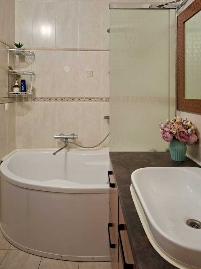 Продажа 3-комнатной квартиры 95.3 м², Ватутина ул., 15