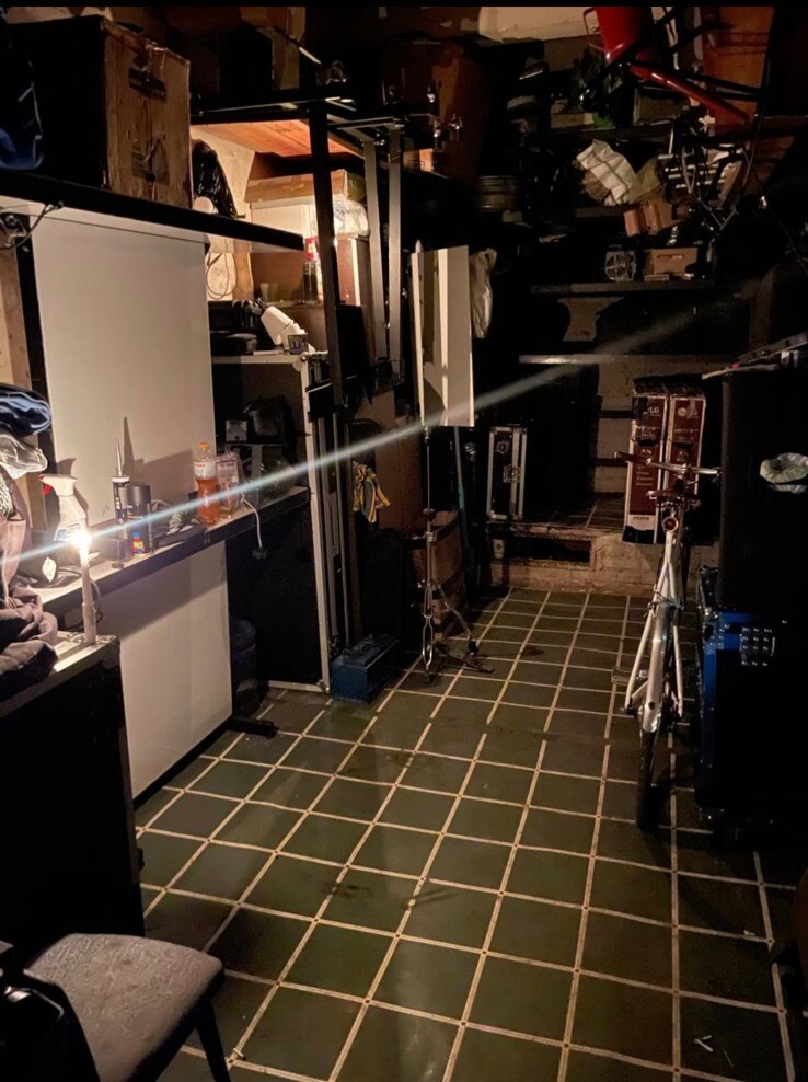 Продажа гаража 17 м², Евгения Сверстюка ул., 52А