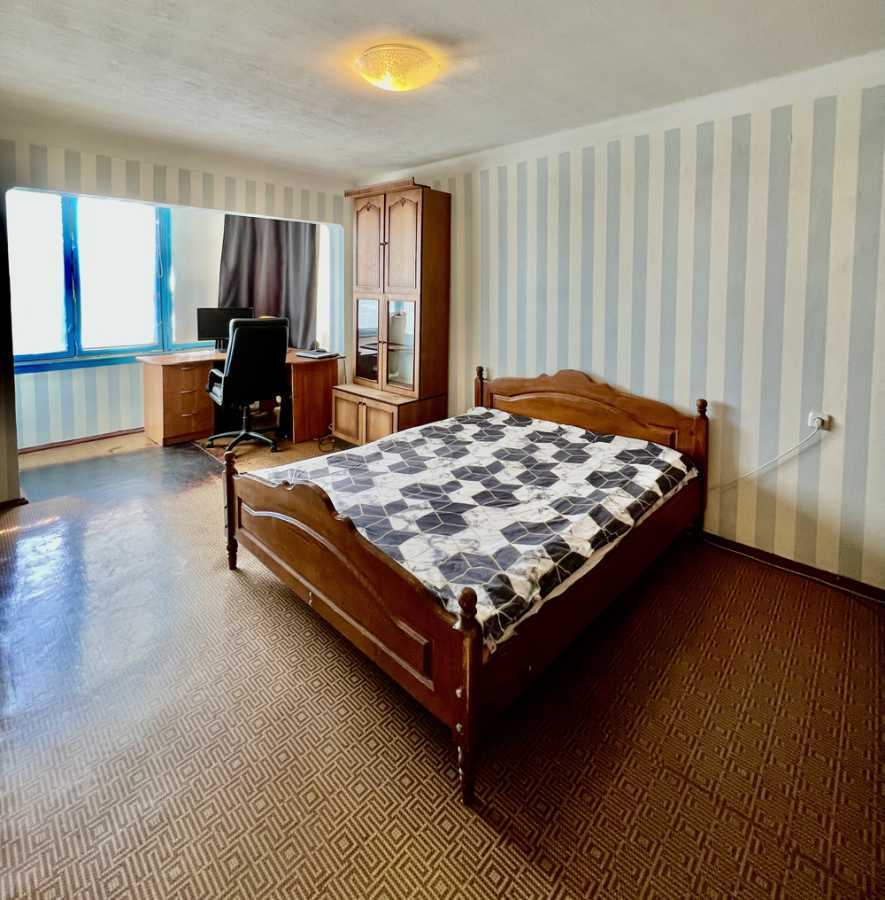 Продаж 1-кімнатної квартири 31.92 м², Полкова вул., 55