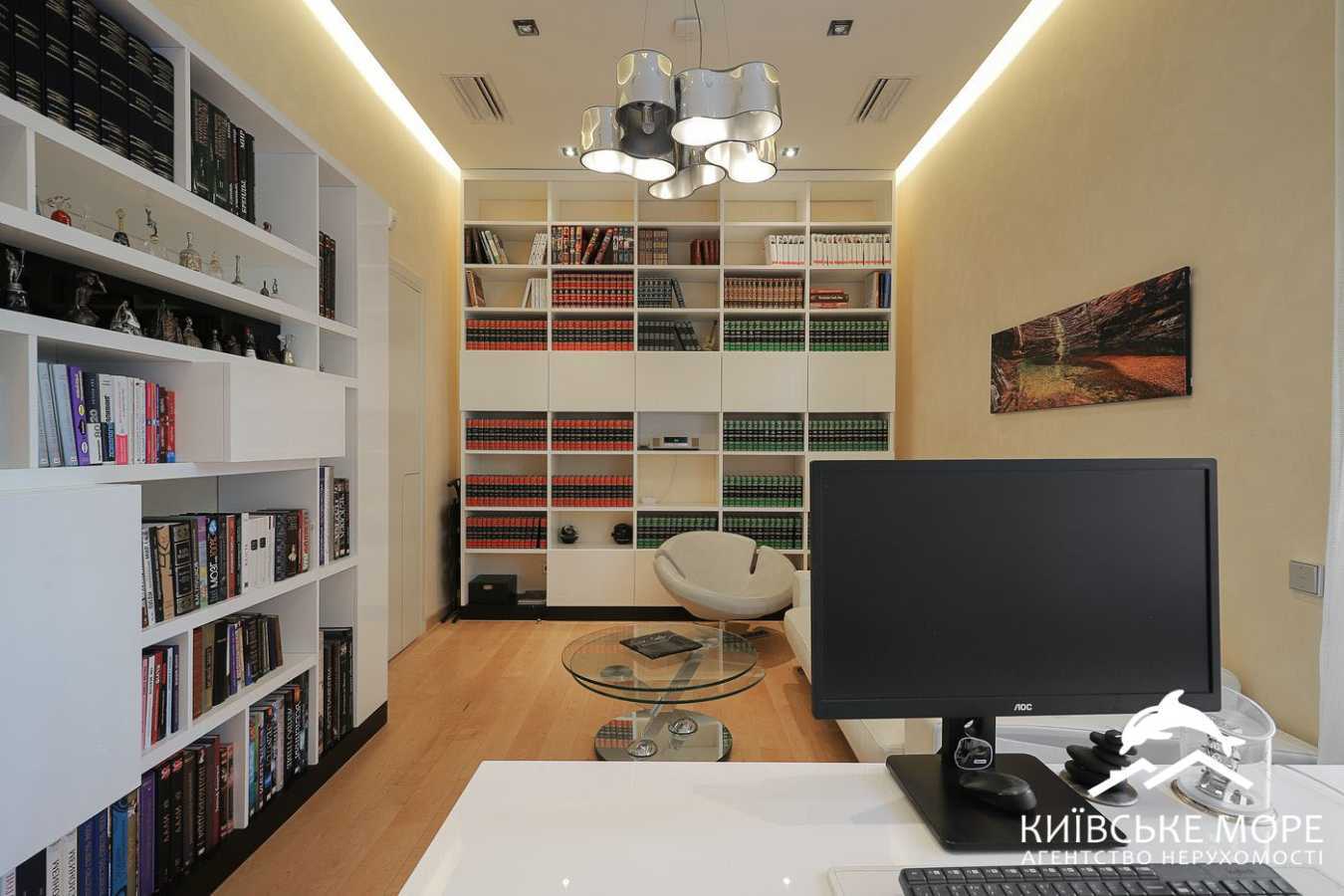 Аренда дома 640 м², Зверинецкая ул.