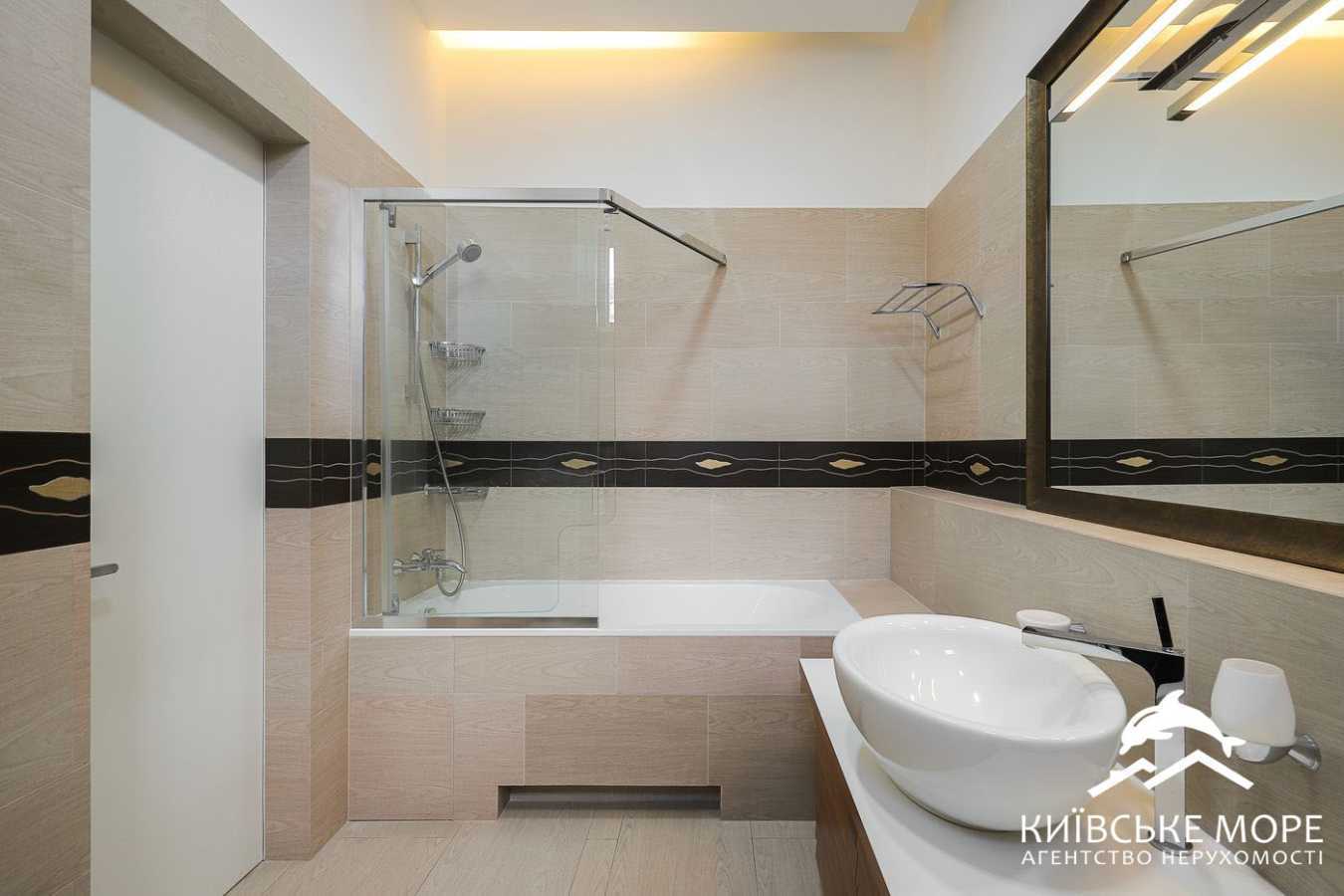 Аренда дома 640 м², Зверинецкая ул.