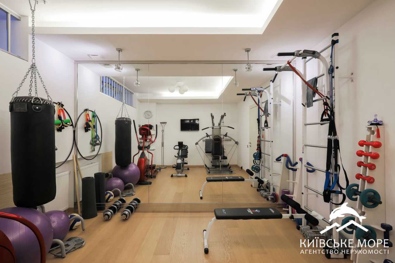 Аренда дома 640 м², Зверинецкая ул.