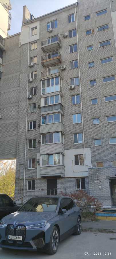 Продажа 2-комнатной квартиры 53.8 м², Славы бул., 58