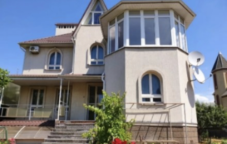 Продажа дома 330 м²