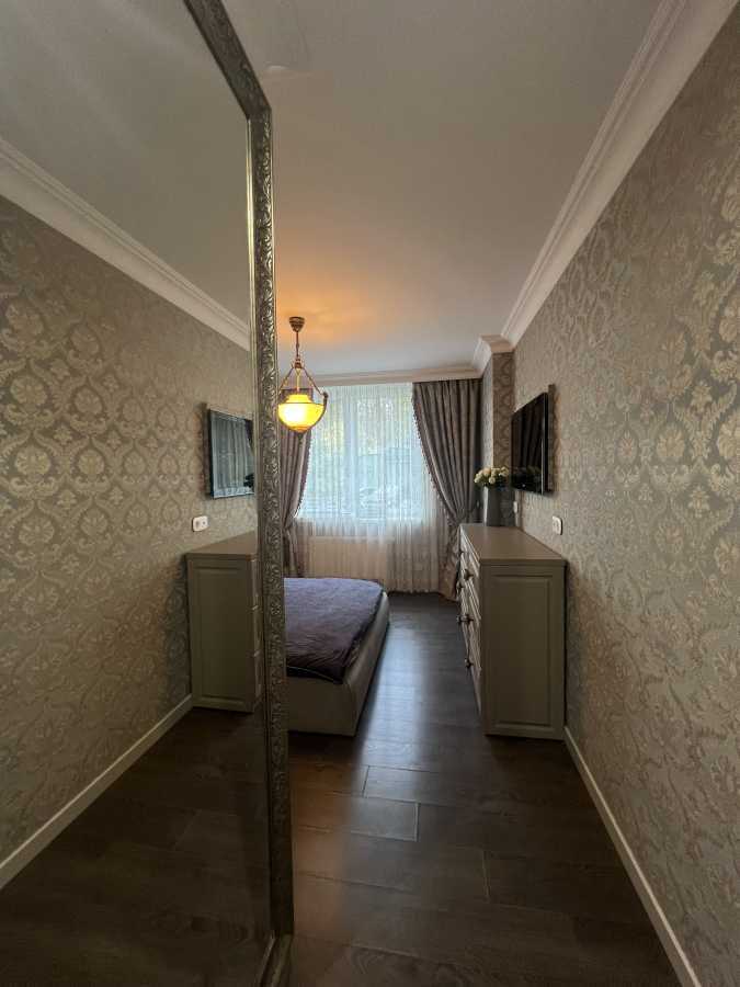 Продаж 1-кімнатної квартири 43 м², Вишгородська вул., 45/4