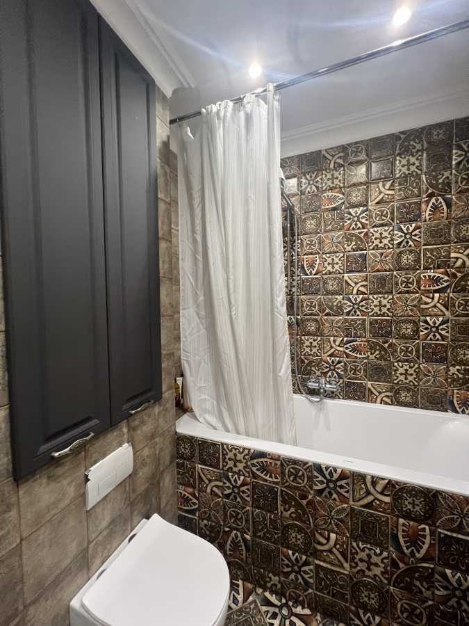 Продаж 1-кімнатної квартири 43 м², Вишгородська вул., 45/4