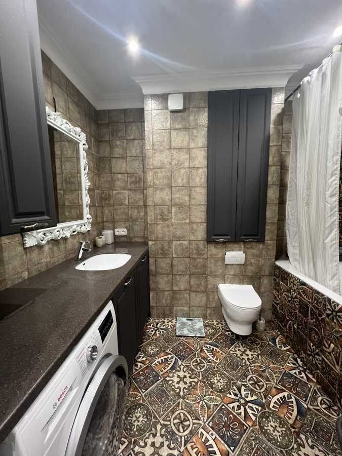 Продаж 1-кімнатної квартири 43 м², Вишгородська вул., 45/4