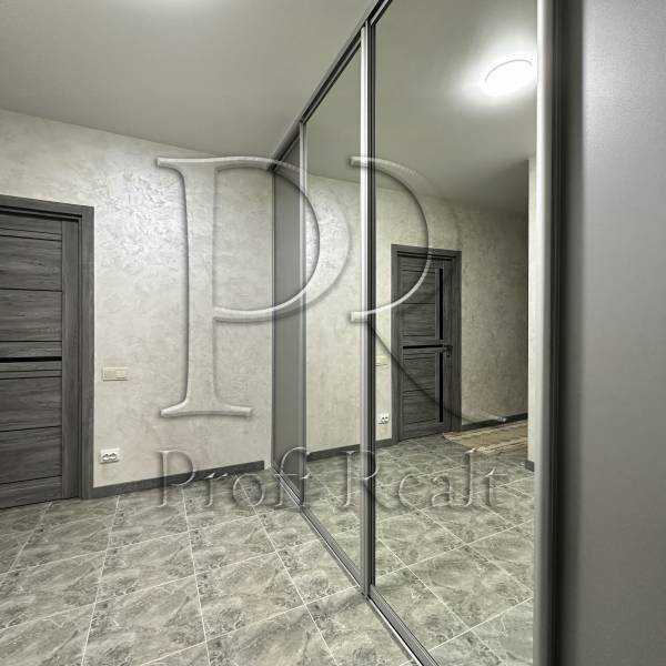 Продажа 2-комнатной квартиры 79 м², Харьковское шоссе, 190