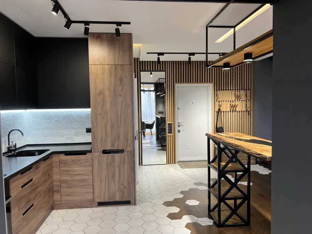 Продажа 3-комнатной квартиры 94 м², Мартынова просп., 12