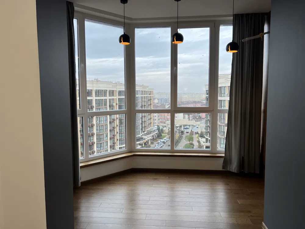 Продажа 3-комнатной квартиры 94 м², Мартынова просп., 12