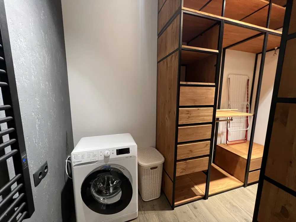 Продажа 3-комнатной квартиры 94 м², Мартынова просп., 12