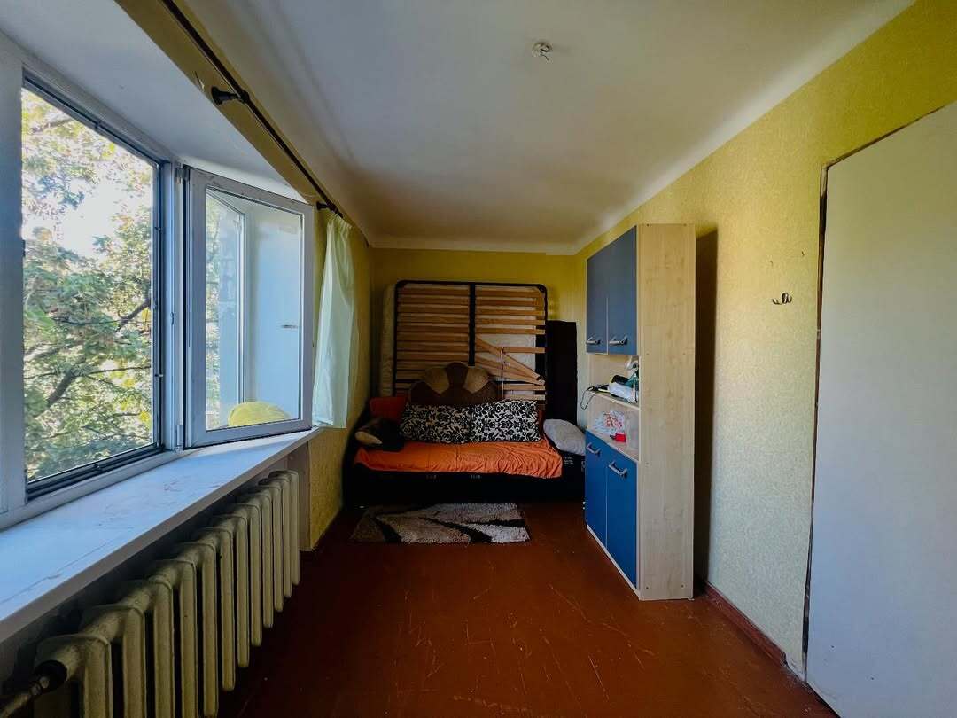 Продажа 2-комнатной квартиры 46 м², Александра Поля просп.