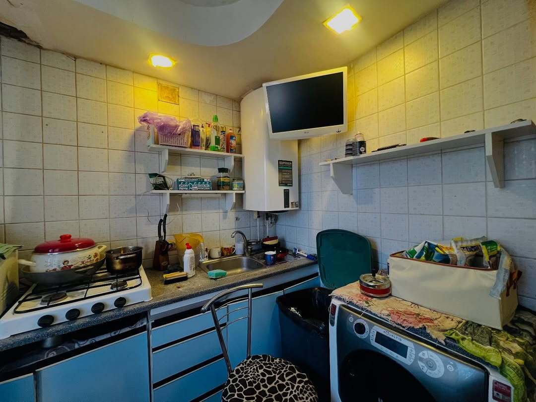 Продажа 2-комнатной квартиры 46 м², Александра Поля просп.