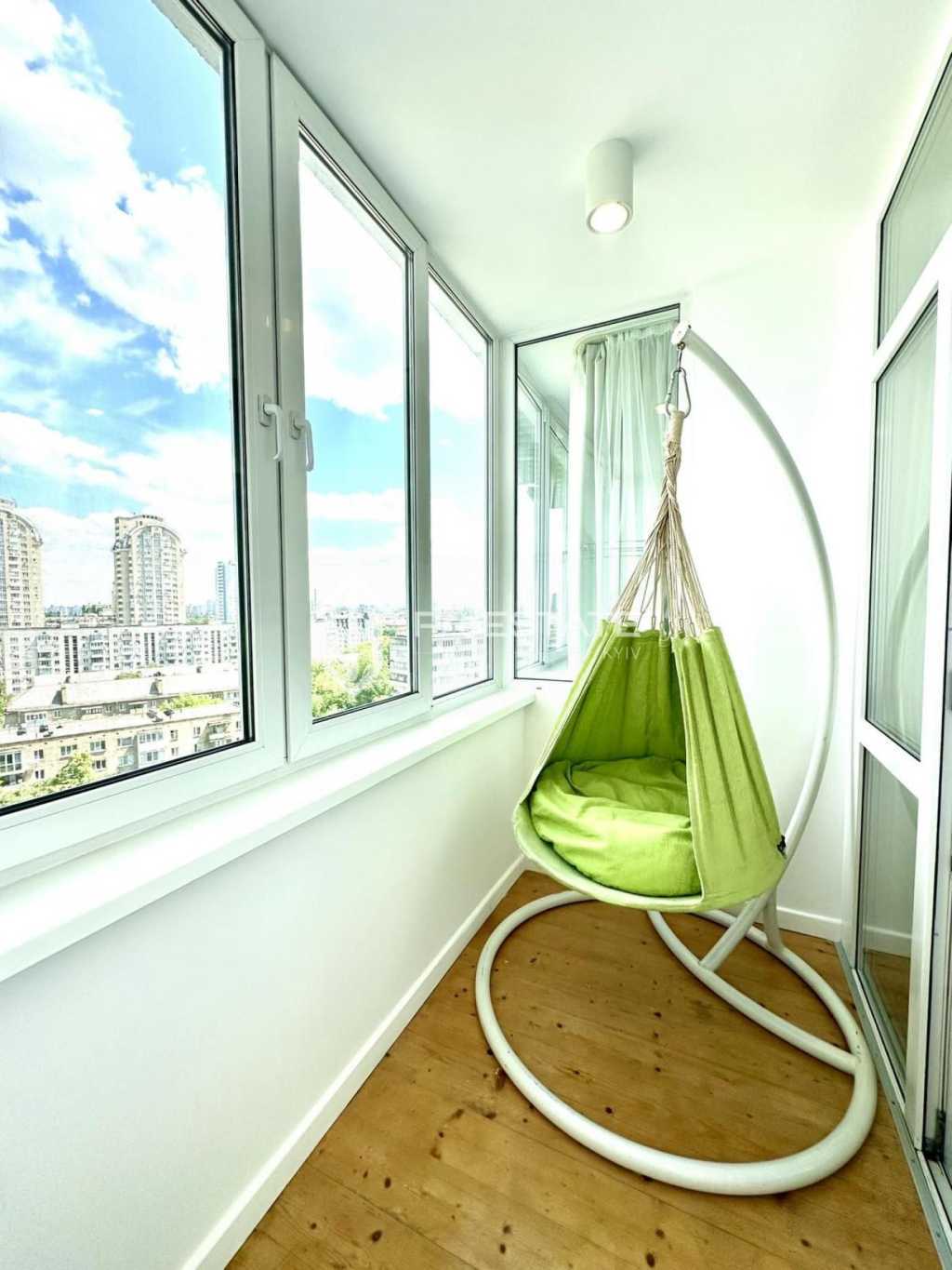 Продаж 1-кімнатної квартири 45 м², Вишгородська вул., 45/4