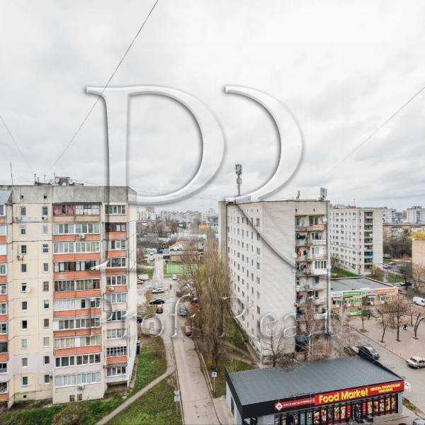 Продажа 3-комнатной квартиры 83 м², Южная ул., 17